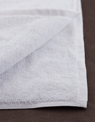 Hotel white towel 550g